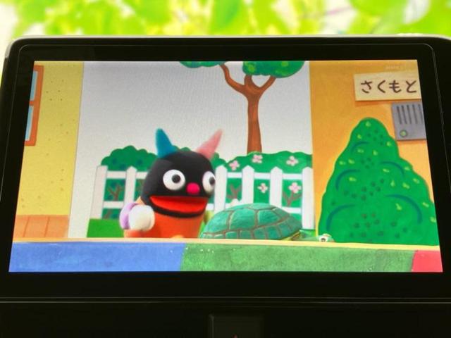 ヴォクシー ハイブリッドS-Z ディスプレイオーディオ+ナビ10.5インチ/フリップダウンモニター 純正 14インチ/デジタルインナーミラー/トヨタセーフティセンス/両側電動スライドドア/シートヒーター 前席 衝突被害軽減システム(12枚目)