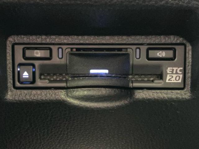 ヴォクシー ハイブリッドS-Z ディスプレイオーディオ+ナビ10.5インチ/フリップダウンモニター 純正 14インチ/デジタルインナーミラー/トヨタセーフティセンス/両側電動スライドドア/シートヒーター 前席 衝突被害軽減システム(18枚目)