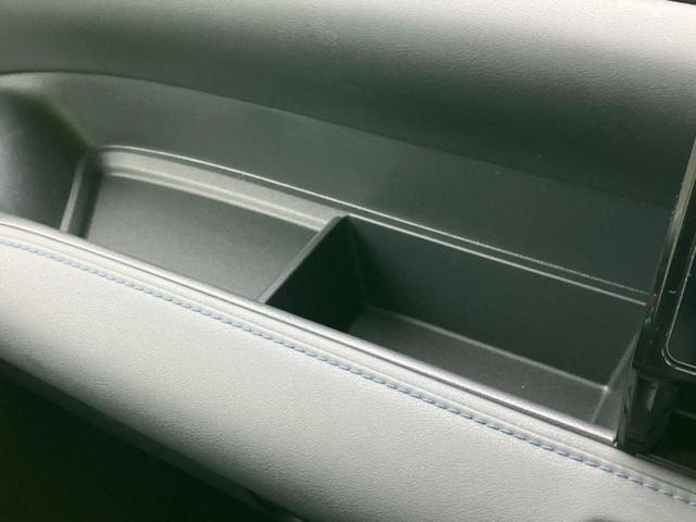 ヴォクシー ハイブリッドS-Z ディスプレイオーディオ+ナビ10.5インチ/フリップダウンモニター 純正 14インチ/デジタルインナーミラー/トヨタセーフティセンス/両側電動スライドドア/シートヒーター 前席 衝突被害軽減システム(35枚目)