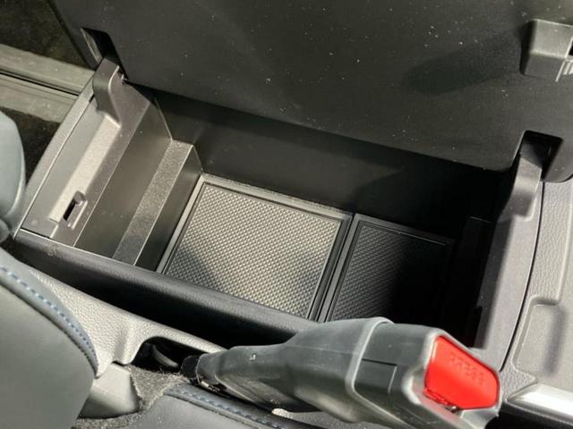 ヴォクシー ハイブリッドS-Z ディスプレイオーディオ+ナビ10.5インチ/フリップダウンモニター 純正 14インチ/デジタルインナーミラー/トヨタセーフティセンス/両側電動スライドドア/シートヒーター 前席 衝突被害軽減システム(39枚目)