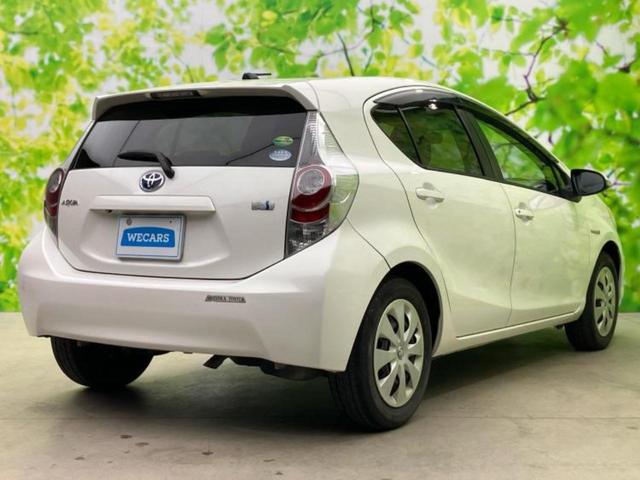 アクア Ｇ　新品タイヤ／保証書／純正　ＳＤナビ／ＥＴＣ／ＥＢＤ付ＡＢＳ／横滑り防止装置／アイドリングストップ／ワンセグＴＶ／エアバッグ　運転席／エアバッグ　助手席／パワーウインドウ／キーレスエントリー（3枚目）