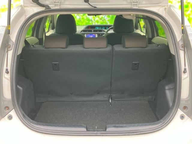 アクア Ｇ　新品タイヤ／保証書／純正　ＳＤナビ／ＥＴＣ／ＥＢＤ付ＡＢＳ／横滑り防止装置／アイドリングストップ／ワンセグＴＶ／エアバッグ　運転席／エアバッグ　助手席／パワーウインドウ／キーレスエントリー（8枚目）