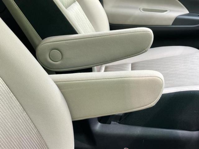 セレナ ハイウェイスターＶセレクション　新品タイヤ／保証書／純正　９インチ　ＳＤナビ／フリップダウンモニター　純正　１１インチ／インテリジェントルームミラー／エマージェンシーブレーキ／両側電動スライドドア／アラウンドビューモニター　禁煙車（31枚目）