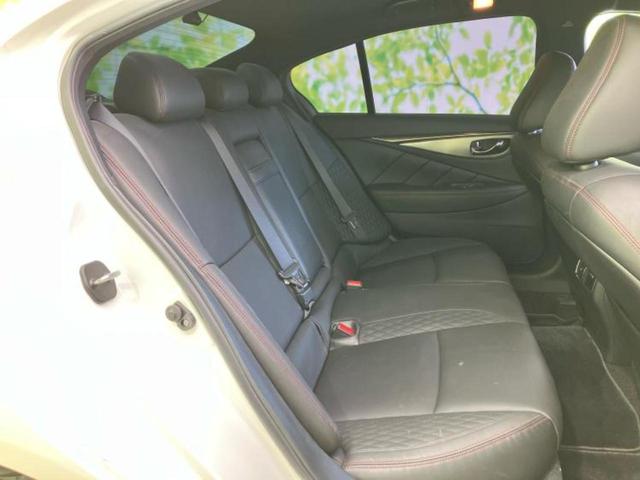 スカイライン ４００Ｒ　保証書／純正　８インチ　ＳＤナビ／エマージェンシーブレーキ／シートヒーター　前席／アラウンドビューモニター／車線逸脱防止支援システム／シート　フルレザー／ドライブレコーダー　前後　革シート　電動シート（5枚目）