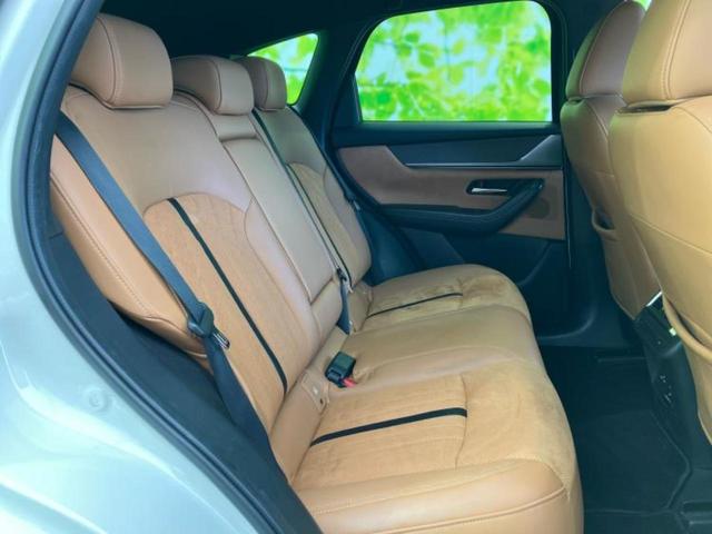 ＣＸ－６０ ４ＷＤ　ＸＤハイブリッドプレミアムスポーツ　新品タイヤ／サンルーフ／保証書／ディスプレイオーディオ１２．３インチ／アイアクティブセンス（マツダ）／エアーシート　前席／全方位モニター／車線逸脱防止支援システム／シート　フルレザー　革シート　４ＷＤ（5枚目）