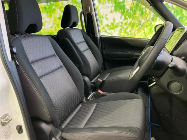 セレナ eパワーハイウェイスターV 新品タイヤ/純正 10インチ メモリーナビ/フリップダウンモニター 純正 11インチ/エマージェンシーブレーキ/両側電動スライドドア/アラウンドビューモニター/車線逸脱防止支援システム 全周囲カメラ(4枚目)