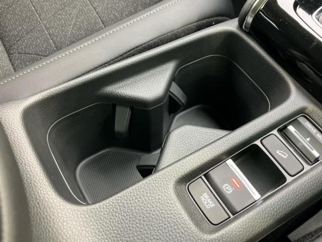 ヴェゼル ｅＨＥＶ　Ｚ　保証書／ディスプレイオーディオ＋ナビ９インチ／ホンダセンシング／シートヒーター　前席／車線逸脱防止支援システム／電動バックドア／登録済未使用車／ヘッドランプ　ＬＥＤ／ＵＳＢジャック　バックカメラ（38枚目）