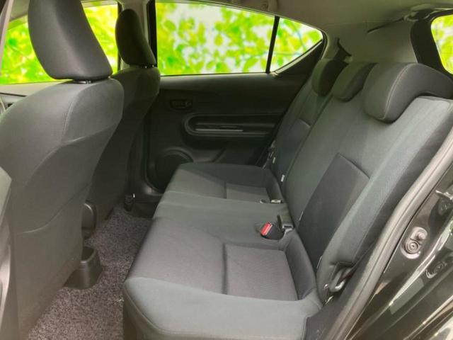 アクア S 新品タイヤ/純正 SDナビ/Bluetooth接続/ETC/EBD付ABS/横滑り防止装置/アイドリングストップ/バックモニター/フルセグTV/DVD/エアバッグ 運転席/エアバッグ 助手席(7枚目)