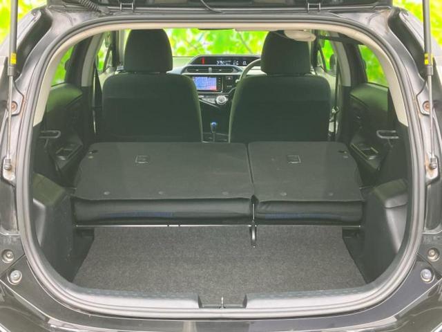 アクア S 新品タイヤ/純正 SDナビ/Bluetooth接続/ETC/EBD付ABS/横滑り防止装置/アイドリングストップ/バックモニター/フルセグTV/DVD/エアバッグ 運転席/エアバッグ 助手席(19枚目)