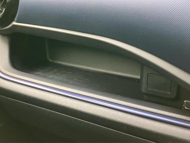 アクア S 新品タイヤ/純正 SDナビ/Bluetooth接続/ETC/EBD付ABS/横滑り防止装置/アイドリングストップ/バックモニター/フルセグTV/DVD/エアバッグ 運転席/エアバッグ 助手席(35枚目)