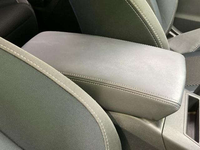 インプレッサスポーツ ２．０ｉ－Ｌアイサイト　保証書／純正　８インチ　ＳＤナビ／アイサイト／車線逸脱防止支援システム／ドライブレコーダー　純正／ヘッドランプ　ＬＥＤ／ＵＳＢジャック／Ｂｌｕｅｔｏｏｔｈ接続／ＥＴＣ／ＥＢＤ付ＡＢＳ　バックカメラ（30枚目）