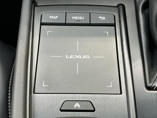 ＥＳ ＥＳ３００ｈ　Ｆスポーツ　サンルーフ／保証書／純正　１２．３インチ　メモリーナビ／衝突安全装置／エアーシート　前席／車線逸脱防止支援システム／シート　合皮／ドライブレコーダー　純正／ヘッドランプ　ＬＥＤ　衝突被害軽減システム（27枚目）