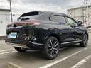 ヴェゼル ｅＨＥＶ　Ｚ　保証書／社外　９インチ　ＳＤナビ／ホンダセンシング／シートヒーター　前席／車線逸脱防止支援システム／シート　ハーフレザー／電動バックドア／ヘッドランプ　ＬＥＤ／ＵＳＢジャック　衝突被害軽減システム（3枚目）