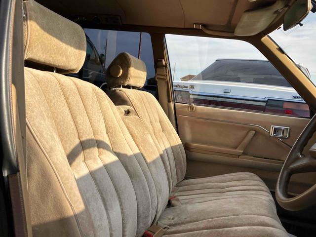 クラウン 　３．０ロイヤルサルーン　ベンコラ　ＭＳ１２５　前期ＷＩＳＥＲ段リムホイール　ローダウン　取付　２オーナーＥＴＣ　バックカメラ　ナビ　エアコン　パワーウィンドウ（47枚目）