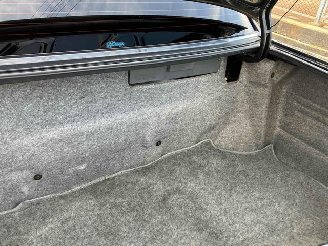 クラウン 　３．０ロイヤルサルーン　ベンコラ　ＭＳ１２５　前期ＷＩＳＥＲ段リムホイール　ローダウン　取付　２オーナーＥＴＣ　バックカメラ　ナビ　エアコン　パワーウィンドウ（56枚目）