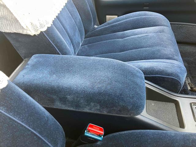 クラウン 3.0ロイヤルサルーン フェンダーミラー リアカーテン ハーフシートカバー アルミホイール AT カセット エアコン パワーウィンドウ(50枚目)