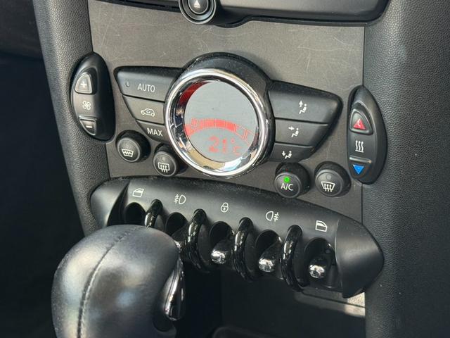 ＭＩＮＩ クーパー　ベーカーストリート　ベーカーストリート特別仕様車　キセノンライト　禁煙車　ＥＴＣ（17枚目）
