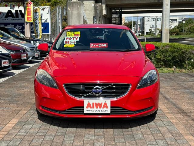 Ｖ４０ Ｄ４　ＳＥ　２０１６年モデル　黒革シート　ナビ・ＴＶ　バックカメラ　禁煙車　ディーゼル　パワーシート　シートヒーター　ＥＴＣ（9枚目）