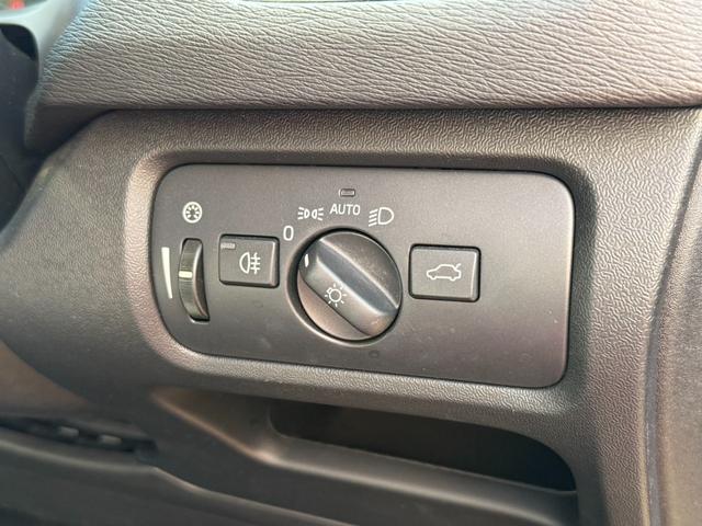 Ｖ４０ Ｄ４　ＳＥ　２０１６年モデル　黒革シート　ナビ・ＴＶ　バックカメラ　禁煙車　ディーゼル　パワーシート　シートヒーター　ＥＴＣ（22枚目）