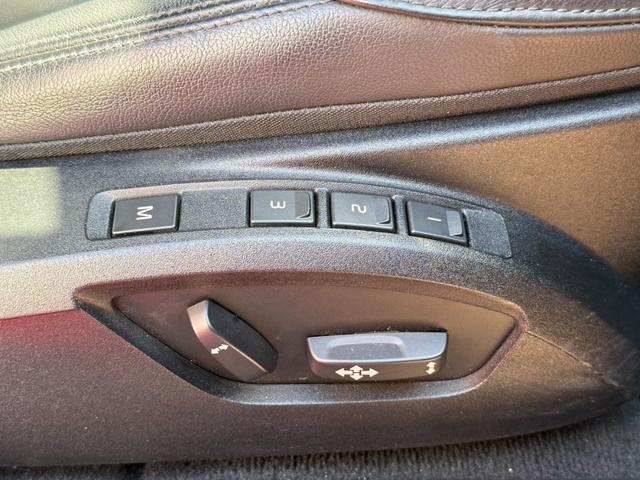 Ｖ４０ Ｄ４　ＳＥ　２０１６年モデル　黒革シート　ナビ・ＴＶ　バックカメラ　禁煙車　ディーゼル　パワーシート　シートヒーター　ＥＴＣ（23枚目）
