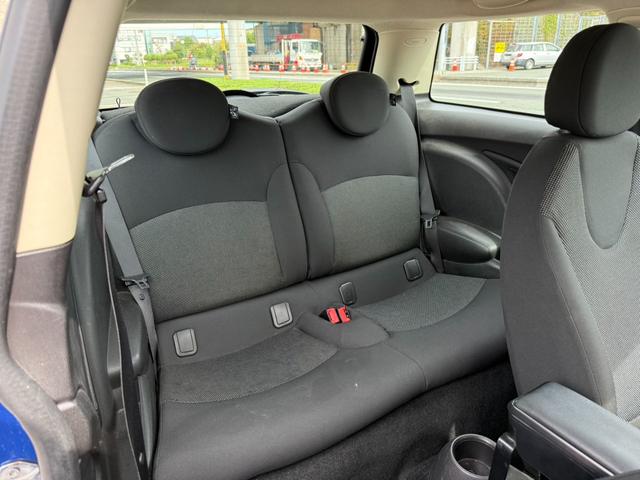 MINI クーパー ユーザー様より買取 キセノンライト 禁煙車 ETC 純正アルミホイール(11枚目)