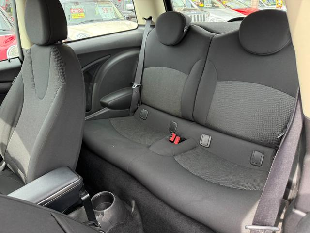 MINI クーパー ユーザー様より買取 キセノンライト 禁煙車 ETC 純正アルミホイール(13枚目)