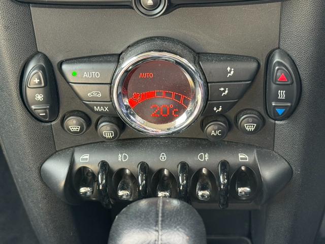 MINI クーパー ユーザー様より買取 キセノンライト 禁煙車 ETC 純正アルミホイール(17枚目)