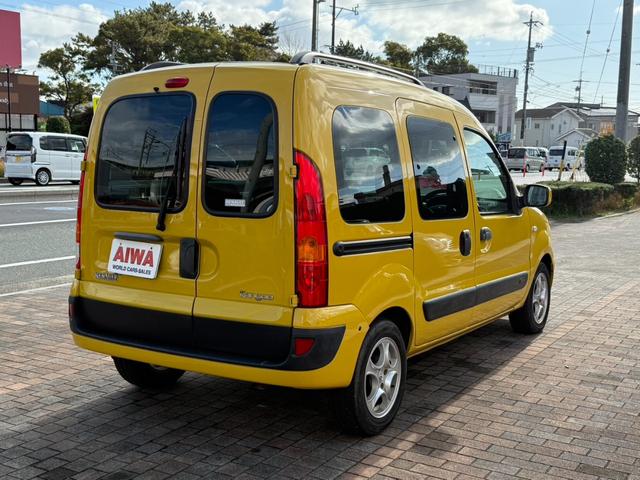 カングー １．６　ＥＴＣ　　ＣＤ　純正オーディオ　盗難防止システム　エアコン純正アルミ　ルーフレール　フォグライト　キーレス（6枚目）