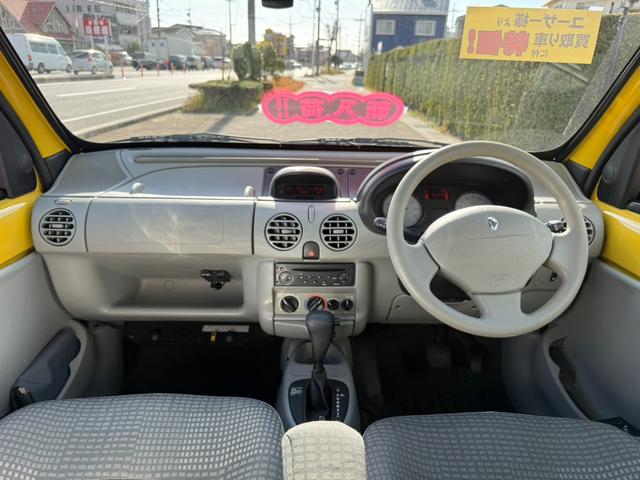 カングー １．６　ＥＴＣ　　ＣＤ　純正オーディオ　盗難防止システム　エアコン純正アルミ　ルーフレール　フォグライト　キーレス（15枚目）