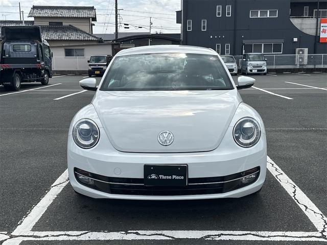 ザ・ビートル デザイン　ワンオーナー　ＥＴＣ　オートクルーズコントロール　ＡＴ　アルミホイール　盗難防止システム　ＡＢＳ　ＣＤ　ミュージックプレイヤー接続可　エアコン　パワーステアリング　パワーウィンドウ　運転席エアバッグ（12枚目）