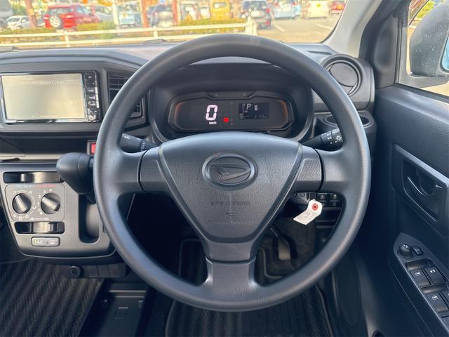 ミライース L SAIII ワンオーナー ドライブレコーダー ETC バックカメラ ナビ TV クリアランスソナー 衝突被害軽減システム オートマチックハイビーム キーレスエントリー アイドリングストップ 電動格納ミラー CVT(3枚目)