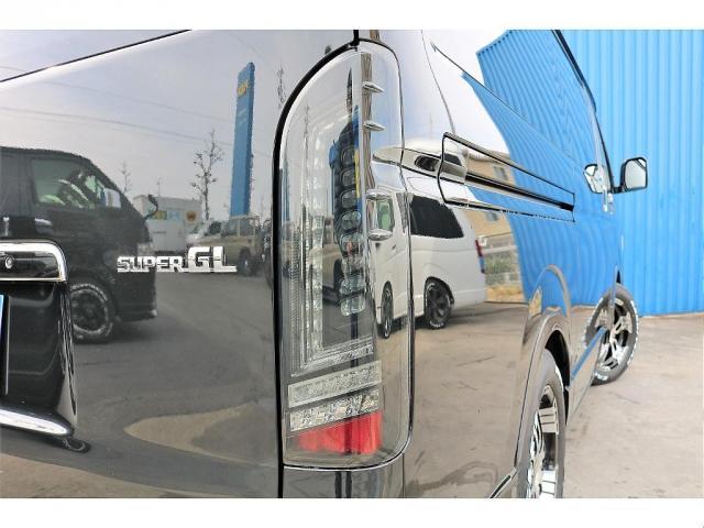 スーパーGL ダークプライムII FLEXCUSTOM 新車DARKPRIMEII ディーゼル2WD 2インチローダウン車両 キャンプ アウトドア 釣り サーフィン 車中泊 バンライフ ハイエースライフ(11枚目)