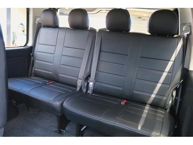 ハイエースワゴン ＧＬ　ロング　ＦＬＥＸＲｅＣｌａｓｓｉｃ丸目施工　ボンネットスムージング加工　ＦＬＥＸオーバーフェンダー　ＤＥＡＮクロスカントリーホイール　ＦＬＥＸシートカバー　ＦＬＥＸクラシックテールケンウッドＤＡ（48枚目）