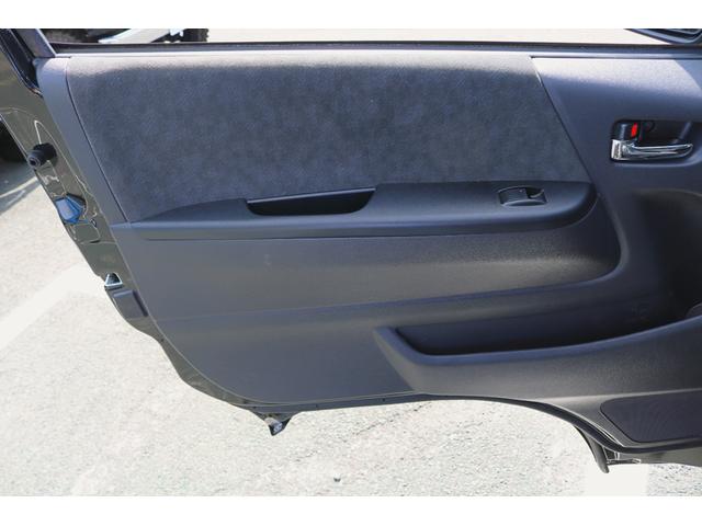 ハイエースワゴン ＧＬ　ロング　ＦＬＥＸＲｅＣｌａｓｓｉｃ丸目施工　ボンネットスムージング加工　ＦＬＥＸオーバーフェンダー　ＤＥＡＮクロスカントリーホイール　ＦＬＥＸシートカバー　ＦＬＥＸクラシックテールケンウッドＤＡ（55枚目）