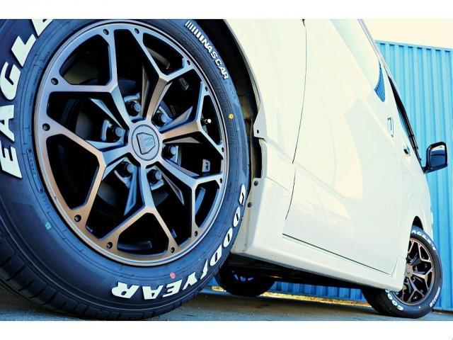 ハイエースバン スーパーGL ダークプライムII バットフェイスボンネット モデリスタフルエアロ リアバンパー FLEXオーバーフェンダー FLEXアルティメットVer2テール FLEXバルベロHEXホイール アルパインBIGX11インチナビ(25枚目)