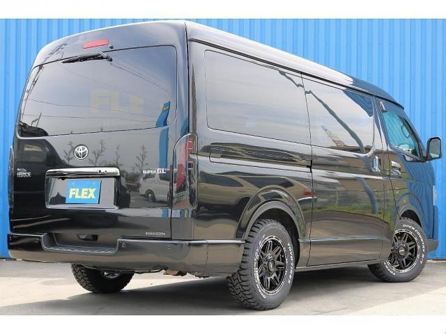 ハイエースバン スーパーGL ダークプライムII ReClassic施工 ボンネットスムージング T-Forceスポイラー オバフェン Delf04 オメガLEDテールランプ フリップベッド アルパイン7インチナビ&デジタルインナーミラー(15枚目)