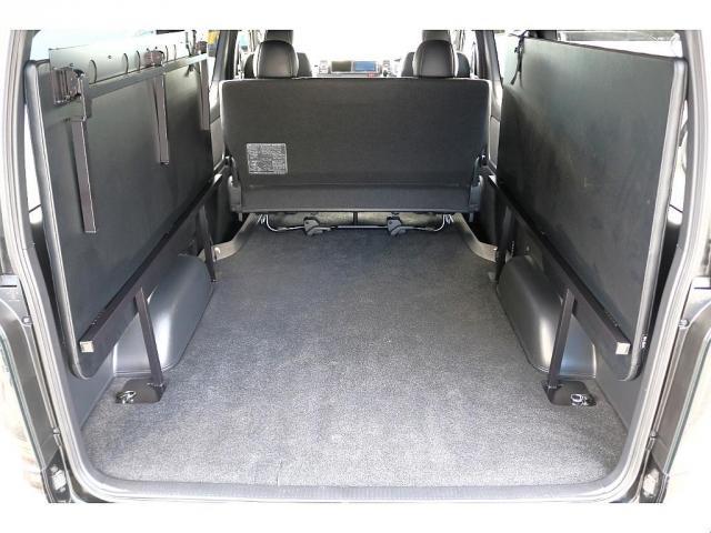 ハイエースバン スーパーGL ダークプライムII ReClassic施工 ボンネットスムージング T-Forceスポイラー オバフェン Delf04 オメガLEDテールランプ フリップベッド アルパイン7インチナビ&デジタルインナーミラー(21枚目)