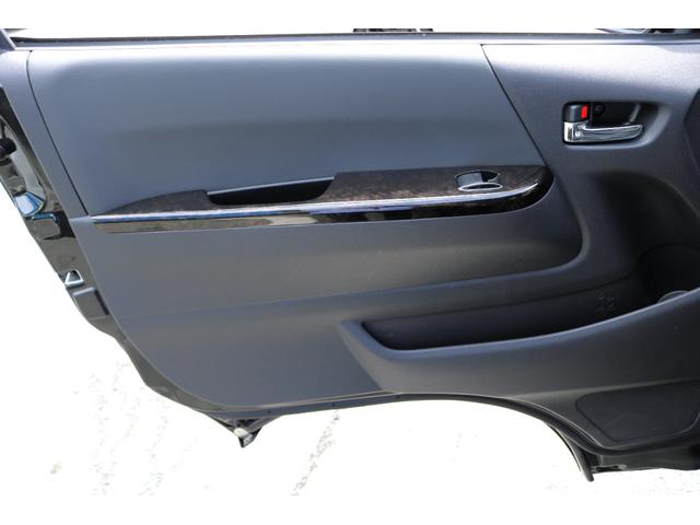 ハイエースバン スーパーGL ダークプライムII ReClassic施工 ボンネットスムージング T-Forceスポイラー オバフェン Delf04 オメガLEDテールランプ フリップベッド アルパイン7インチナビ&デジタルインナーミラー(55枚目)