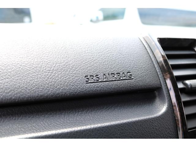 ハイエースバン スーパーGL ダークプライムII ReClassic施工 ボンネットスムージング T-Forceスポイラー オバフェン Delf04 オメガLEDテールランプ フリップベッド アルパイン7インチナビ&デジタルインナーミラー(56枚目)