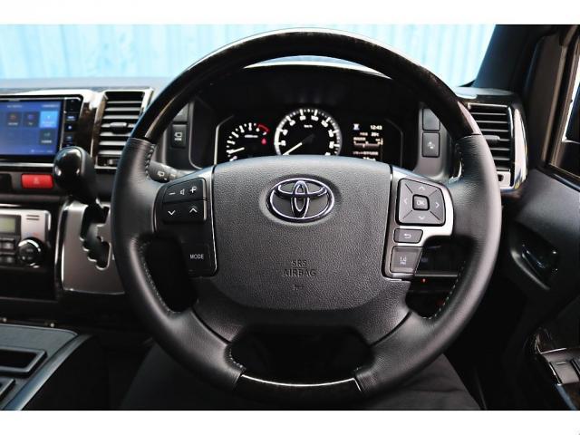 ハイエースバン スーパーGL ダークプライムII FLEXフロントスポイラー オーバーフェンダー DELF02ホイール アルティメットテール 1.5インチローダウン 室内サイドバー 7インチナビゲーション ビルトインETC バックカメラ(9枚目)