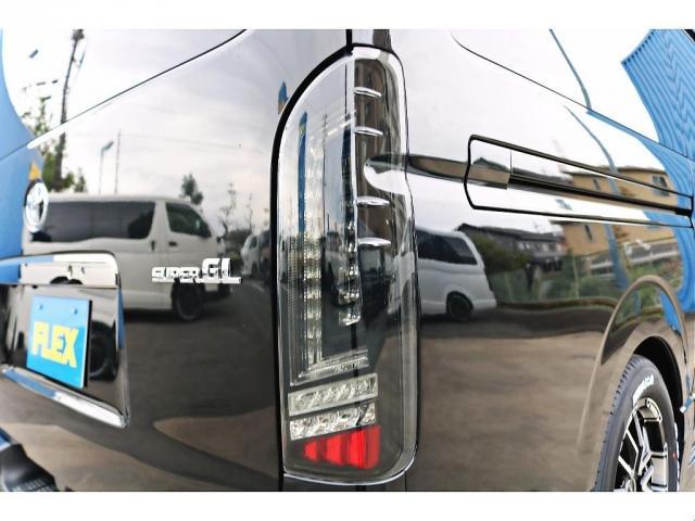 ハイエースバン スーパーGL ダークプライムII FLEXフロントスポイラー オーバーフェンダー DELF02ホイール アルティメットテール 1.5インチローダウン 室内サイドバー 7インチナビゲーション ビルトインETC バックカメラ(23枚目)