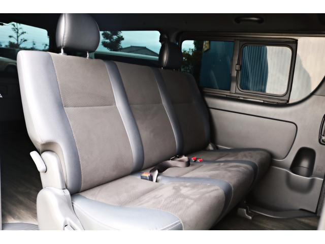 ハイエースバン スーパーGL ダークプライムII FLEXフロントスポイラー オーバーフェンダー DELF02ホイール アルティメットテール 1.5インチローダウン 室内サイドバー 7インチナビゲーション ビルトインETC バックカメラ(45枚目)