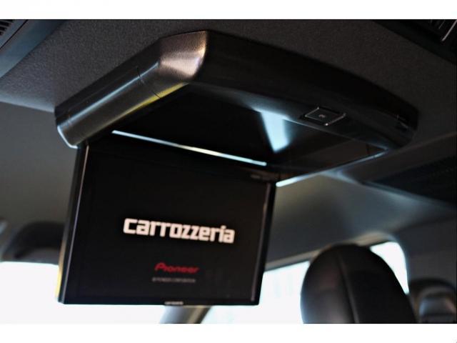 ハイエースバン スーパーGL ダークプライムII FLEXフロントスポイラー オバフェン W-DEEPSホイール アルティメットテール フリップアップベッド 1.5ローダウン 室内サイドバー パナ7インチナビ パイオニア天井スピーカー&フリップダウン(6枚目)