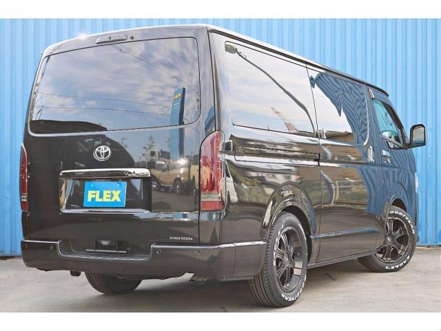 ハイエースバン スーパーGL ダークプライムII FLEXフロントスポイラー オバフェン W-DEEPSホイール アルティメットテール フリップアップベッド 1.5ローダウン 室内サイドバー パナ7インチナビ パイオニア天井スピーカー&フリップダウン(21枚目)