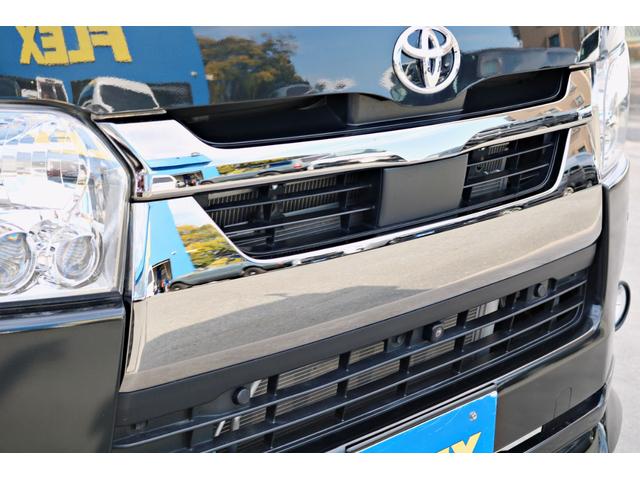 ハイエースバン スーパーGL ダークプライムII FLEXフロントスポイラー オバフェン W-DEEPSホイール アルティメットテール フリップアップベッド 1.5ローダウン 室内サイドバー パナ7インチナビ パイオニア天井スピーカー&フリップダウン(37枚目)