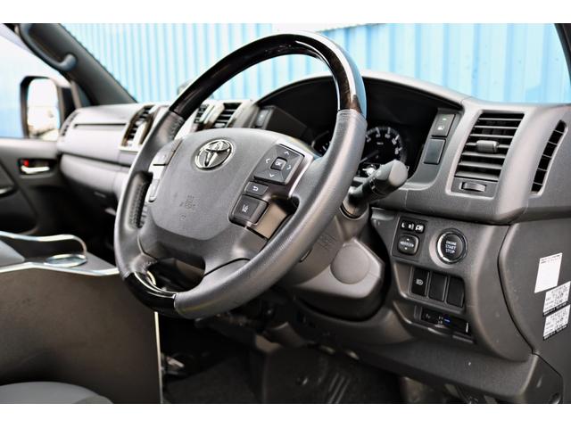 ハイエースバン スーパーGL ダークプライムII FLEXフロントスポイラー オバフェン W-DEEPSホイール アルティメットテール フリップアップベッド 1.5ローダウン 室内サイドバー パナ7インチナビ パイオニア天井スピーカー&フリップダウン(50枚目)