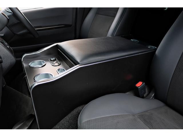 ハイエースバン スーパーGL ダークプライムII FLEXフロントスポイラー オバフェン W-DEEPSホイール アルティメットテール フリップアップベッド 1.5ローダウン 室内サイドバー パナ7インチナビ パイオニア天井スピーカー&フリップダウン(53枚目)