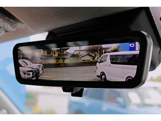 ハイエースワゴン GL FLEX Relaxing FLEXスポイラー&オバフェン 1インチローダウン DELF04ホイール FLEXシートカバー 煌LEDテールランプ カロ7インチナビ&フリップダウンモニター10インチ(13枚目)