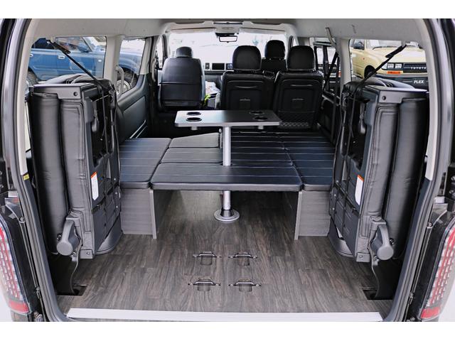 ハイエースワゴン GL FLEX Relaxing FLEXスポイラー&オバフェン 1インチローダウン DELF04ホイール FLEXシートカバー 煌LEDテールランプ カロ7インチナビ&フリップダウンモニター10インチ(45枚目)