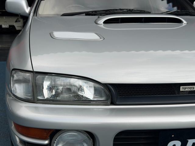 インプレッサ ＷＲＸ　／平成７年式／ノーマル／純正５速マニュアル／ＳＴＩシフトノブ／ナルディステアリング（8枚目）